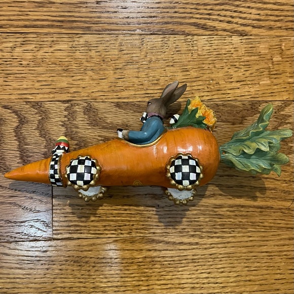 MacKenzie-Childs Captain Carrot Resin Easter  Decor - Picture 9 of 14